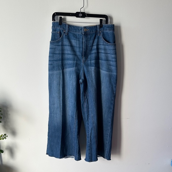 Chico's Denim - Chico's Perfect Stretch Wide Crop Jeans